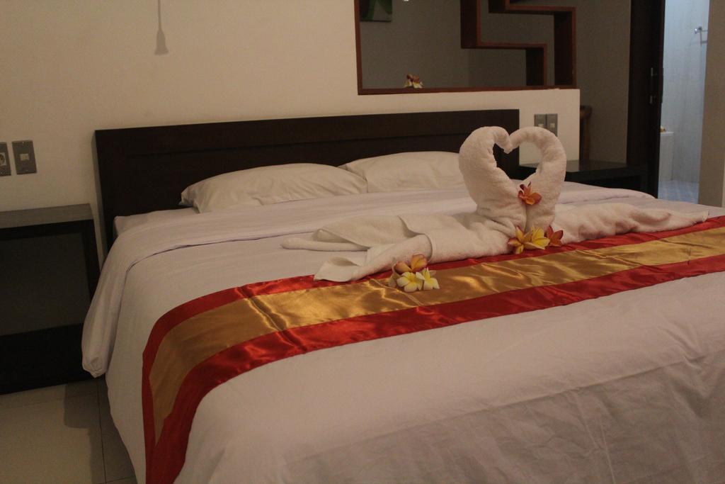 Letos Kubu Homestay Kuta Lombok Exterior foto